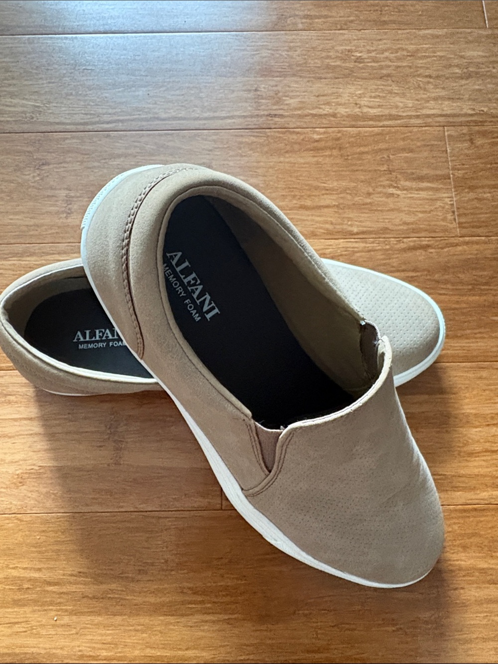 Alfani men’s suede Slip-On Loafers in Beige and White